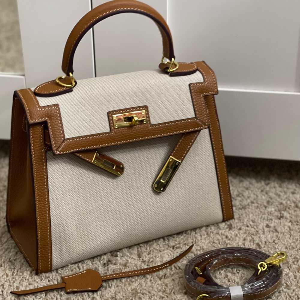 Elegant Brown and Cream Handbag